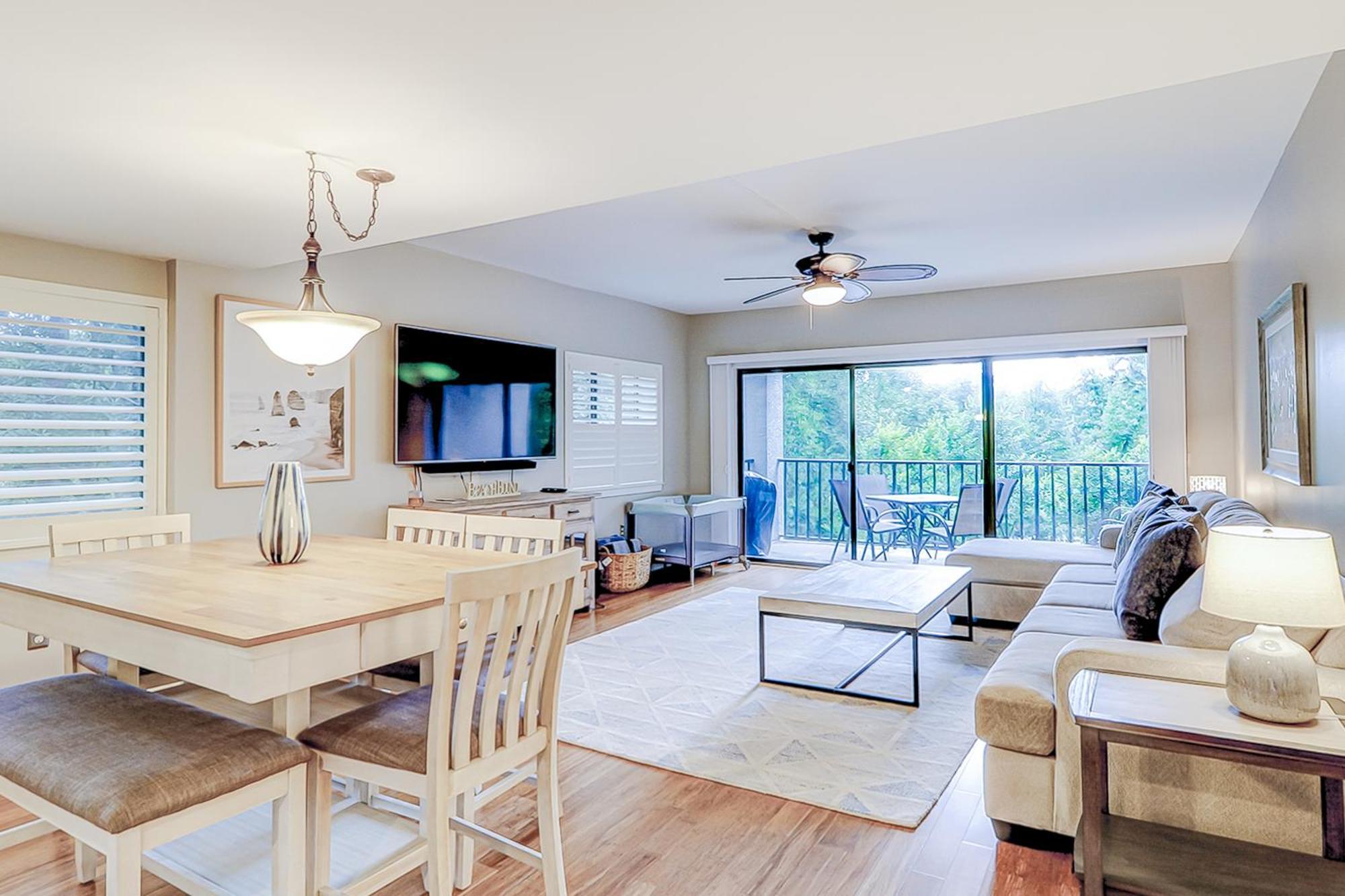 Village House Hilton Head Island Room photo