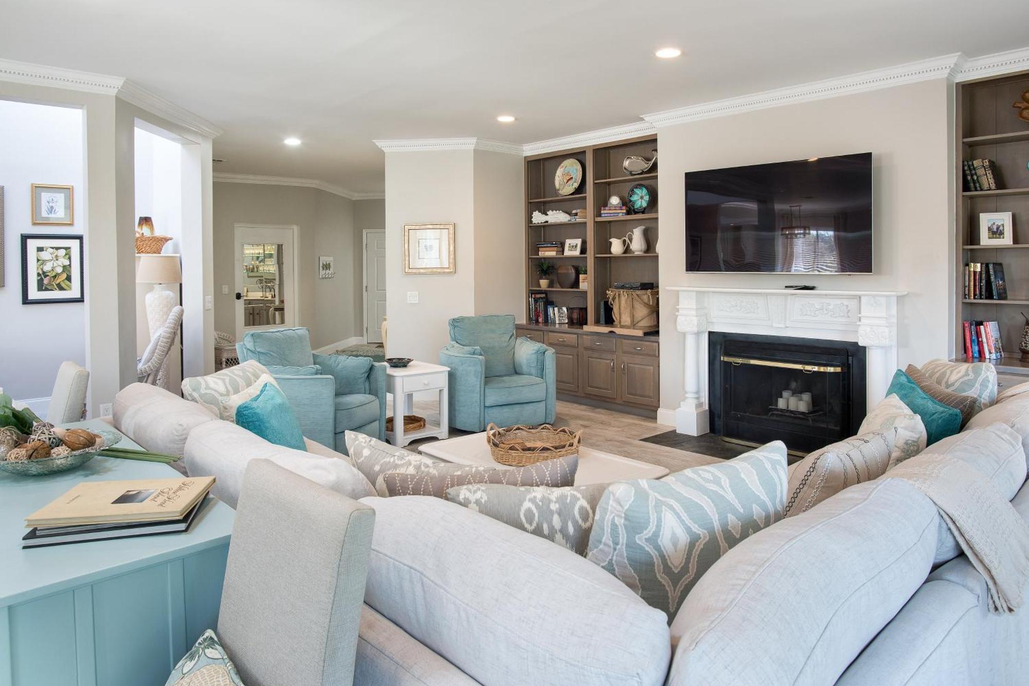 Village House Hilton Head Island Room photo