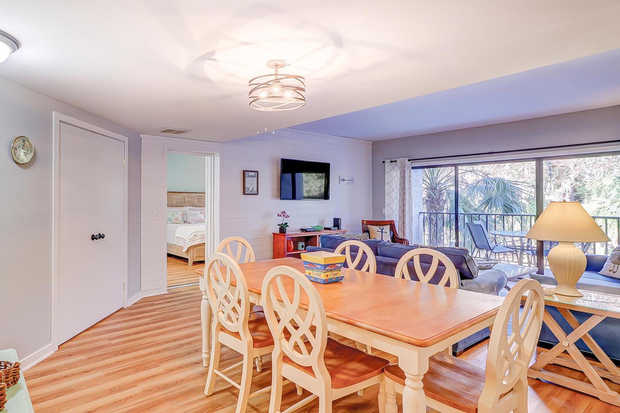 Village House Hilton Head Island Room photo