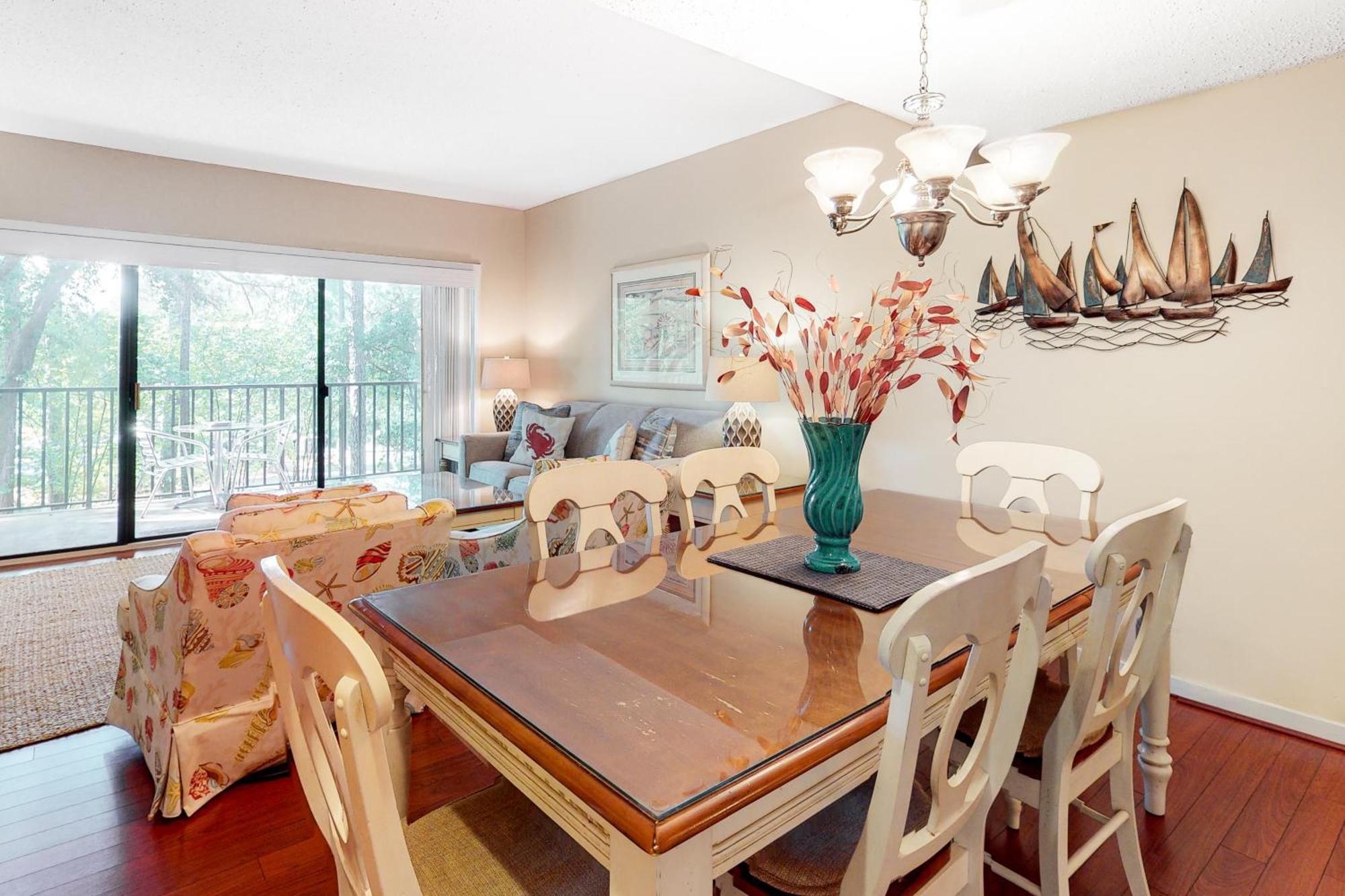 Village House Hilton Head Island Room photo