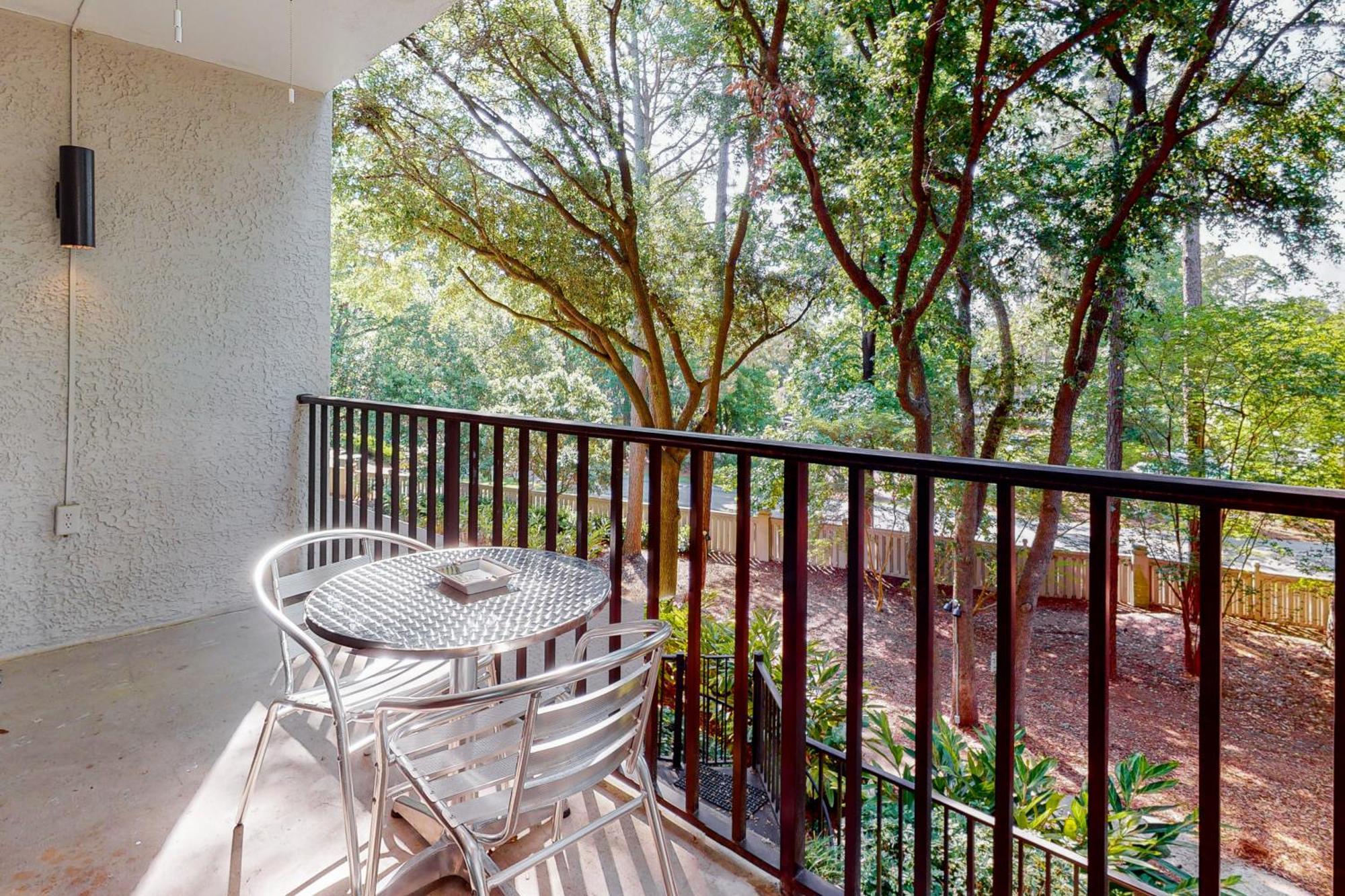 Village House Hilton Head Island Room photo